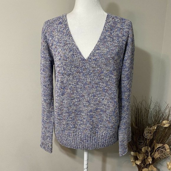 J Crew Women's Medium Blue Heather Marled Long Flared Sleeve V Neck Sweater - Picture 1 of 12